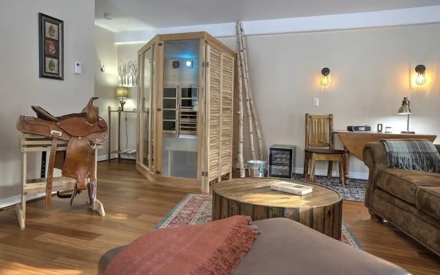 The Woodstocker B&B