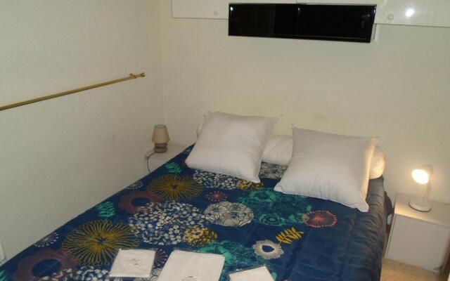 Appartement Balaruc-les-Bains, 1 pièce, 4 personnes - FR-1-503-57