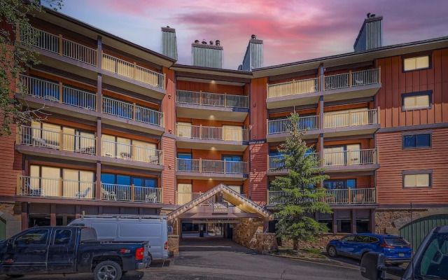 Sawmill 307 2 Bedroom Condo