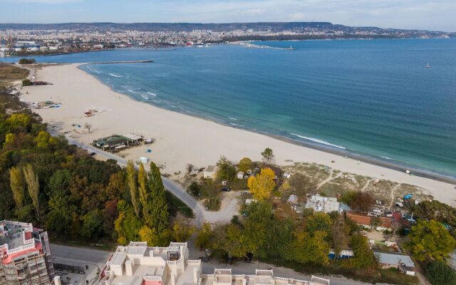 PSB Apartments in South Bay Beach Residence