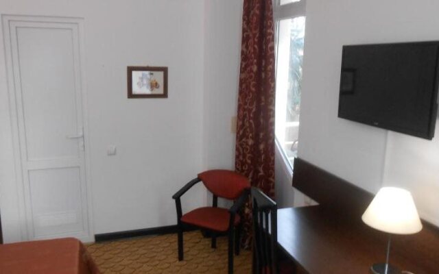 Hotel Vesta