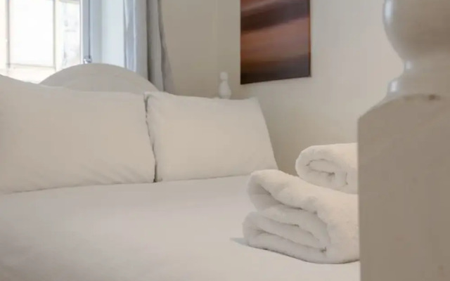 Two Bedroom in Amazing Location