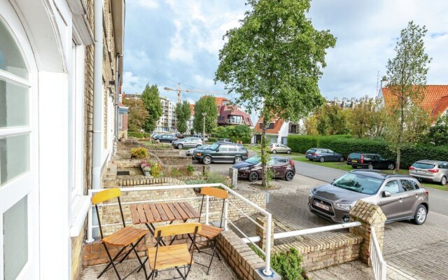 Pretty Holiday Home in Nieuwpoort-bad With Terrace