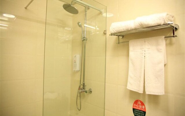 GreenTree Inn Shangqiu Guide Road Express Hotel