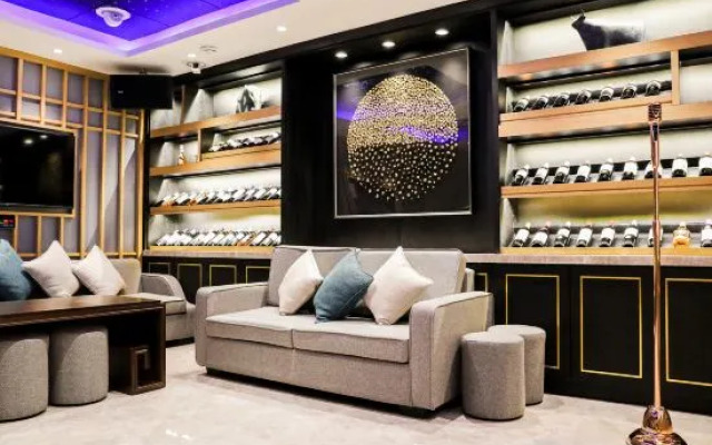 Beijing Joy E-sports Hotel