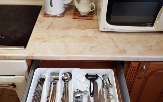 Апартаменты в микрорайоне Крылатый, 8