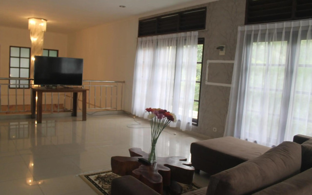 New Green Sentul Resort