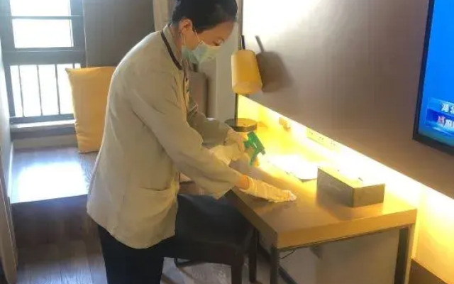 Ease Hotel (Kunming high tech Zone store)