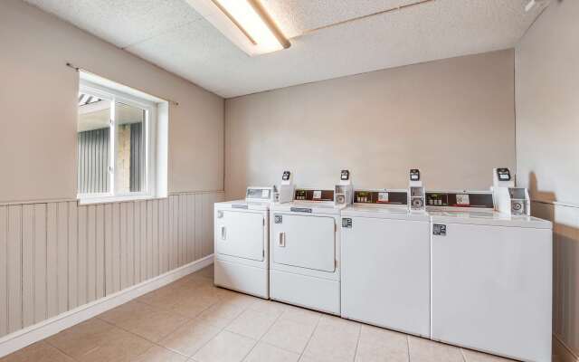 SureStay Plus Hotel by Best Western McGuire AFB Jackson