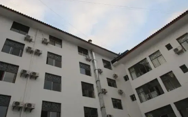 Xinmao Hotel