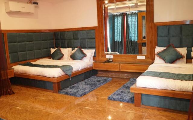 Hotel Sahebs Castle McLeodganj