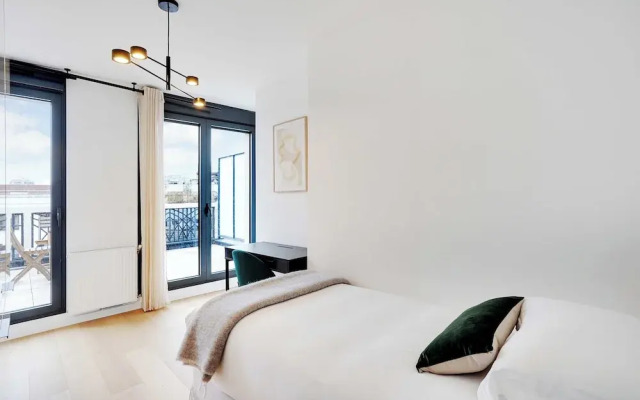 Duplex With Terrace in Levallois