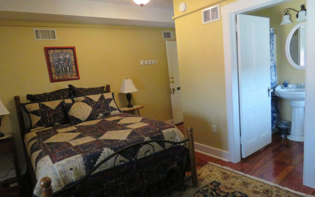 The Swope Manor Bed & Breakfast