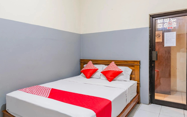 Hotel O Ilir Barar I Near Rumah Sakit Islam Siti Khadijah Formerly Maleo Hotel – Guest Rooms – Palembang