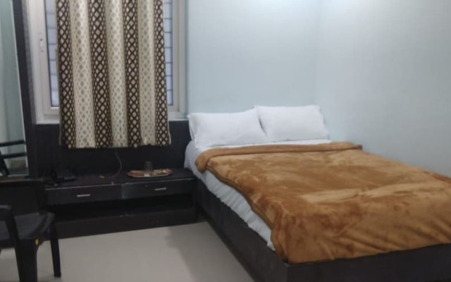 iROOMZ Partha Grand