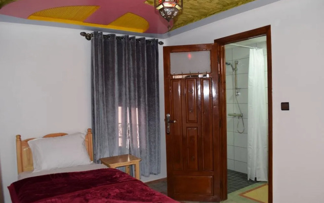 Hotel New Mars Dades