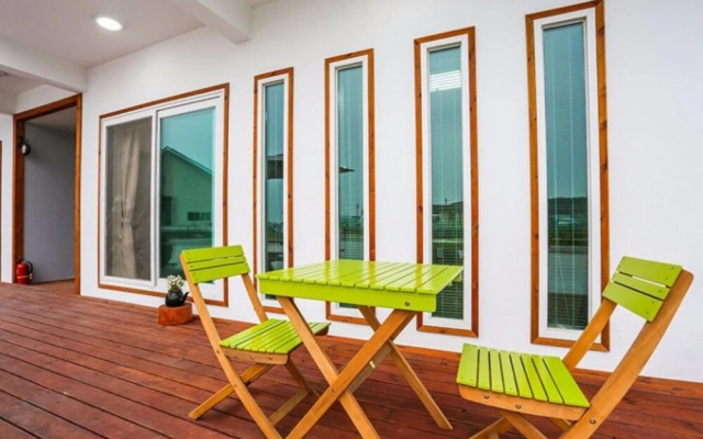 Gangneung Geukkot Pension