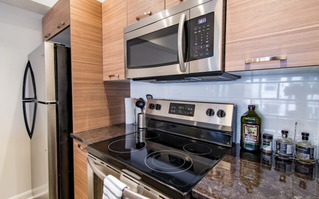 Boutique Lofts in Old Port by Nuage