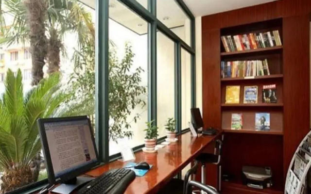 Hanting Express West Tower - Shenyang