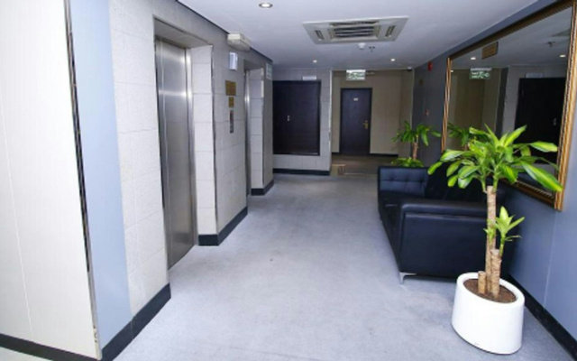 Royal Falcon Hotel