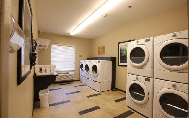 Candlewood Suites Saint Joseph