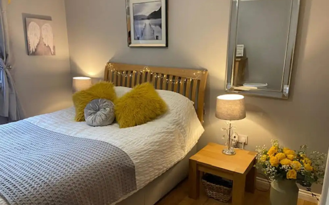 Blairgowrie Luxury 3 Bed Lodge With Hot Tub