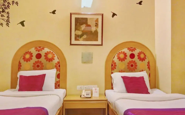 Oyo 333 Hotel Crystal Homes