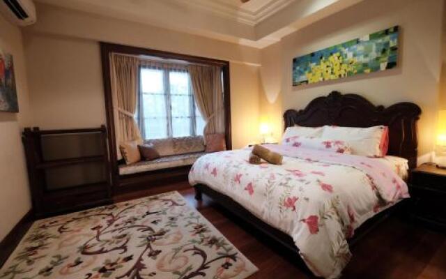 Luxury on Melaka River