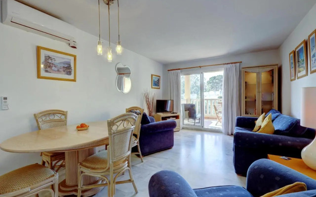 Luxury 2 Bed Apt Freeview Tv Wi