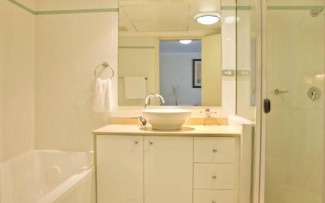 Astra Apartments Chatswood - Help Street