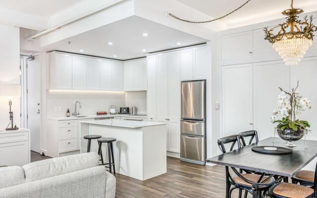 Stylish Central Penthouse