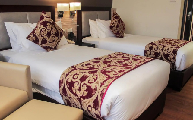Brentwood Suites