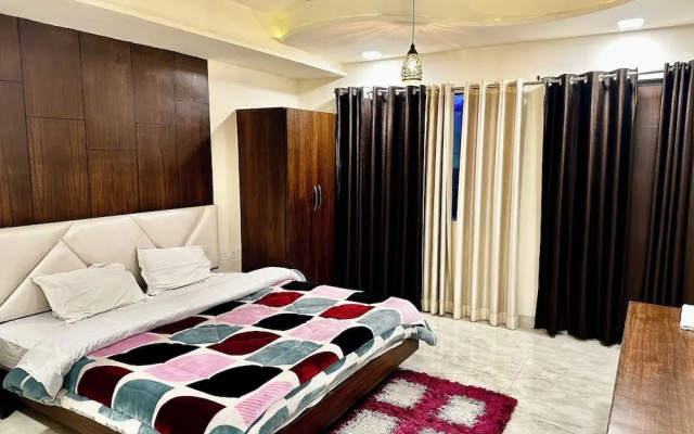 Taj Castle Homestay