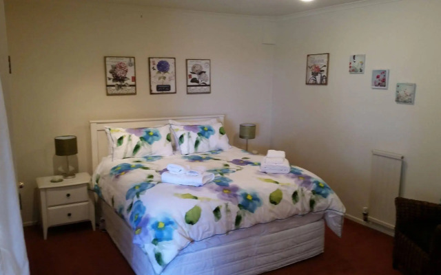 Oamaru House Bed and Breakfast