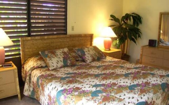 Hale Mahina Beach Resort