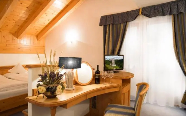 Hotel Alpenrose