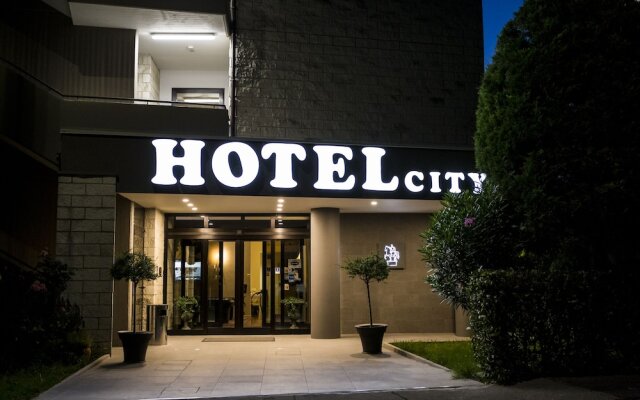 Hotel City