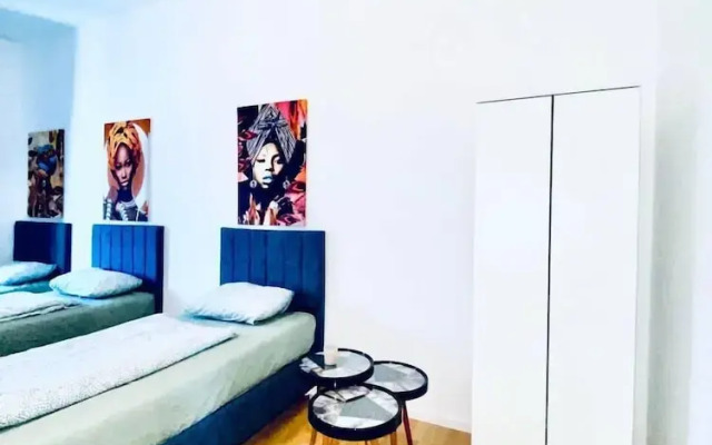 Spacious 4 BR Apt Perfect for Groups