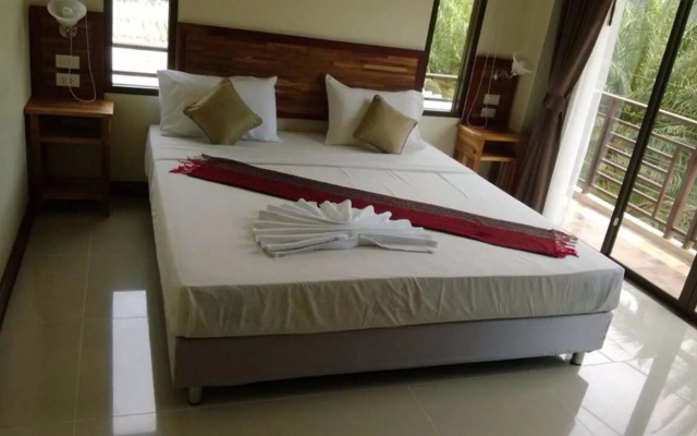 Khao Sok Nature Place