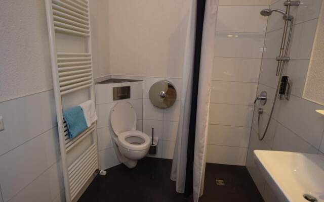 AB Apartment 20