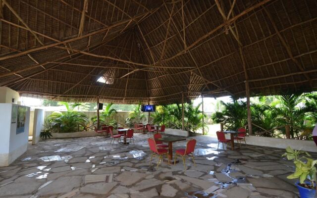 Silent Cruise Resort