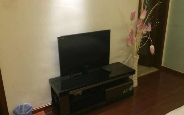 Candy Hotel Apartment