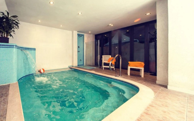 Hotel Antares