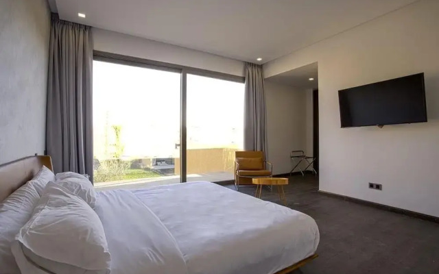 Villa Amara Oliver Palm Resort