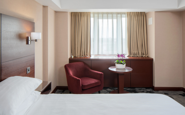 Danubius Hotel Regents Park - Image 7