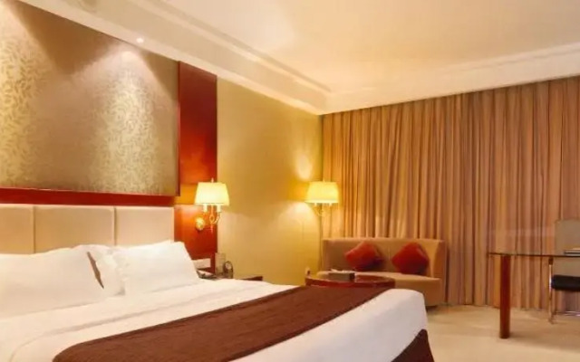 Kaifu Jianguo Hotel
