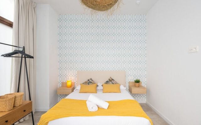 Apartamentos Luna Suites Palacio Dorita