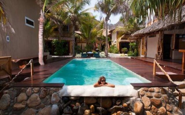 Aamori Boutique Hotel (Only Adults)