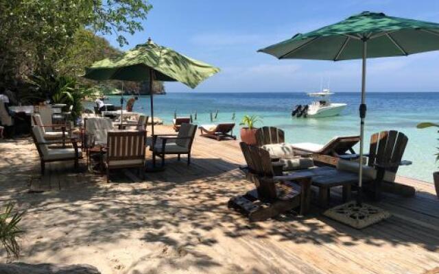 Chez Max, Cadras Haiti