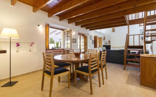 Villa - 2 Bedrooms with Pool and WiFi - 103152